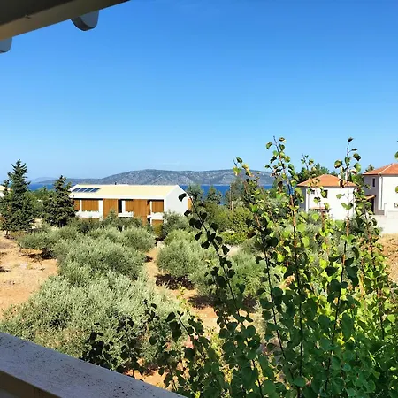 Holiday home Steni Vala *